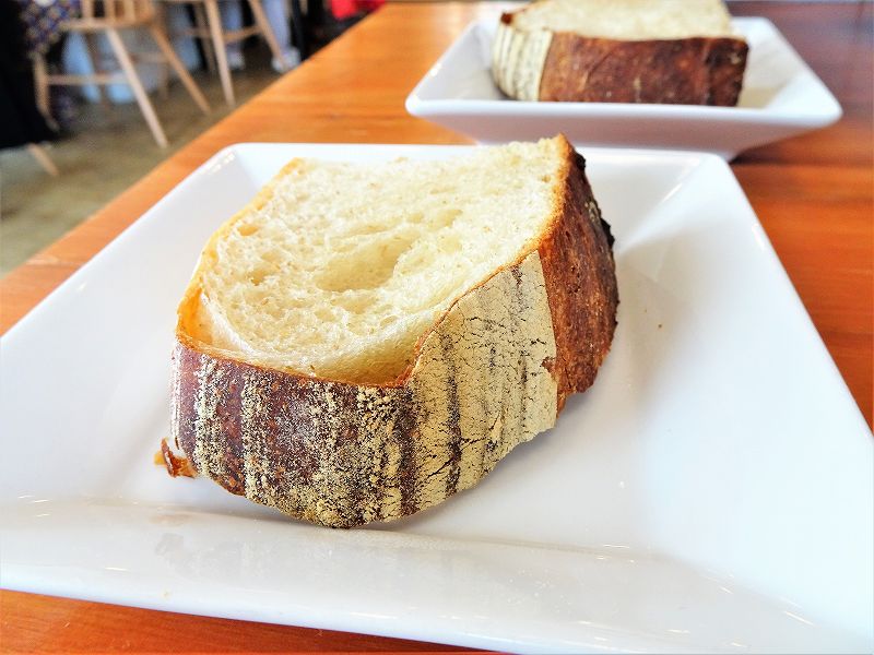 自家製生パスタのお店Giglio（ジリオ）／札幌市清田区　自家製パン