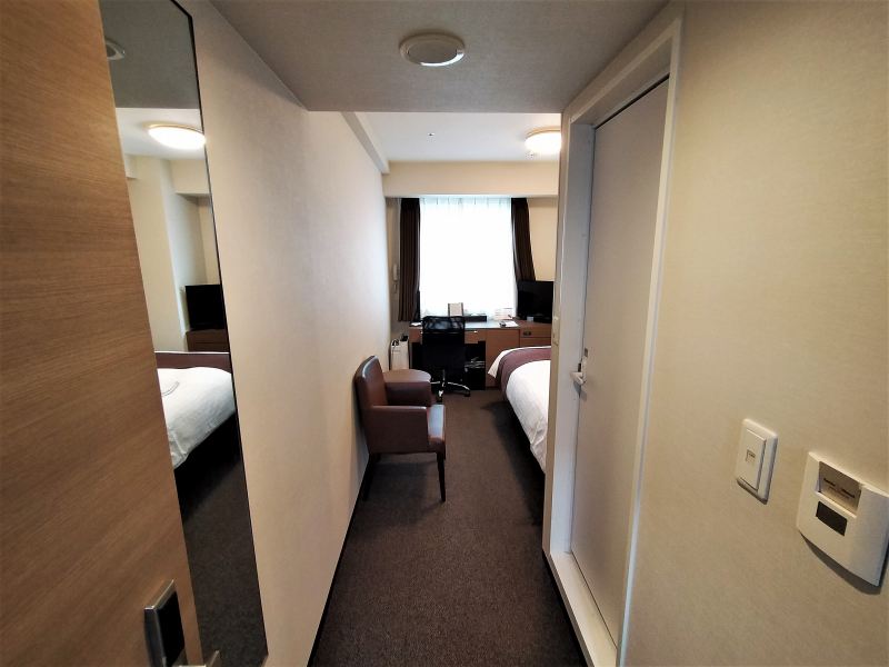 スマイルホテルプレミアム札幌すすきのの室内