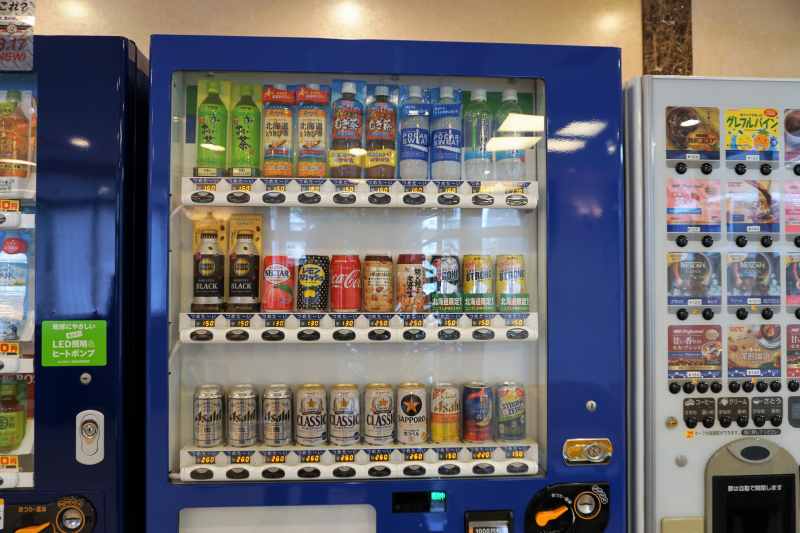 「プレミアホテルキャビン札幌」の自動販売機
