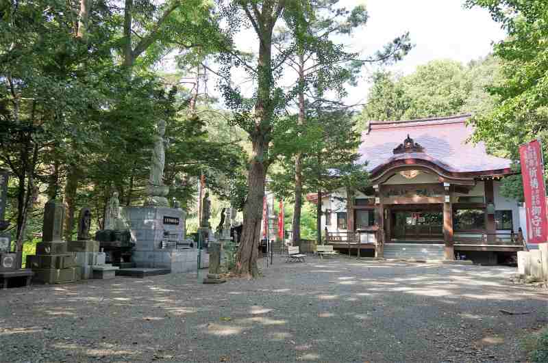 「栗山寺」