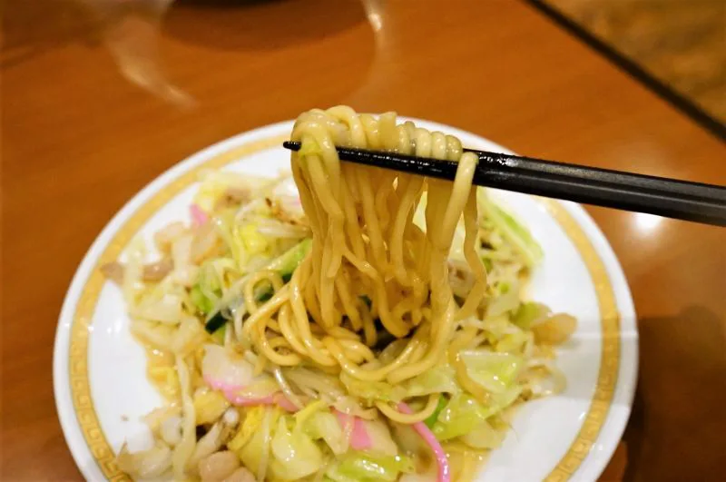 長崎県 ちゃんぽん発祥の店 四海僂 で本場ちゃんぽんと皿うどんを実食