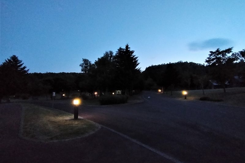 オートリゾート滝野の夜のカーサイト