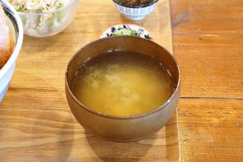 くるまえびキッチンTAMAYA　お味噌汁