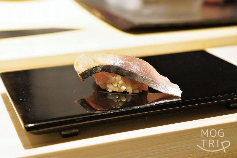 札幌「鮨わたなべ」　〆サバのお寿司