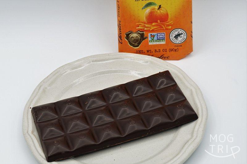 「チョコラブ」のチョコレート　オレンジピール味