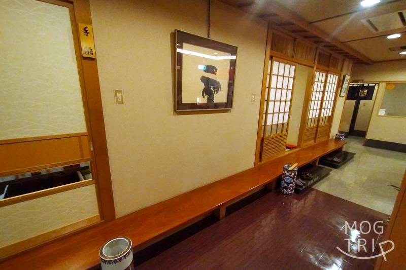 札幌「氷雪の門」３階の個室の外観